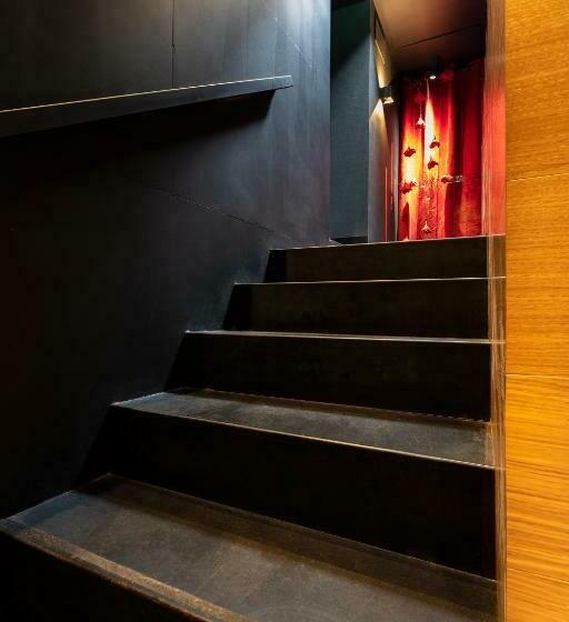 Отель Zrooms&suites Hostel Boutique