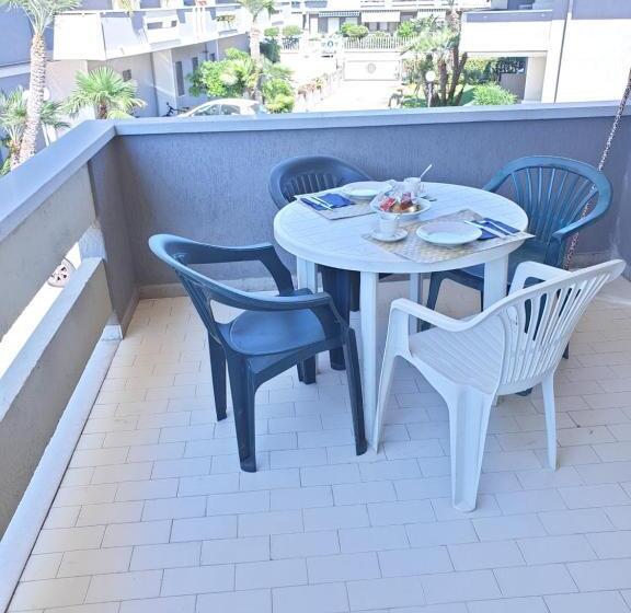 Macrinum Green Marine