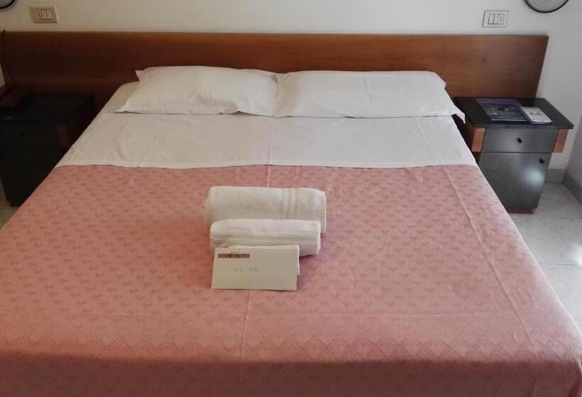 Majestic Suite