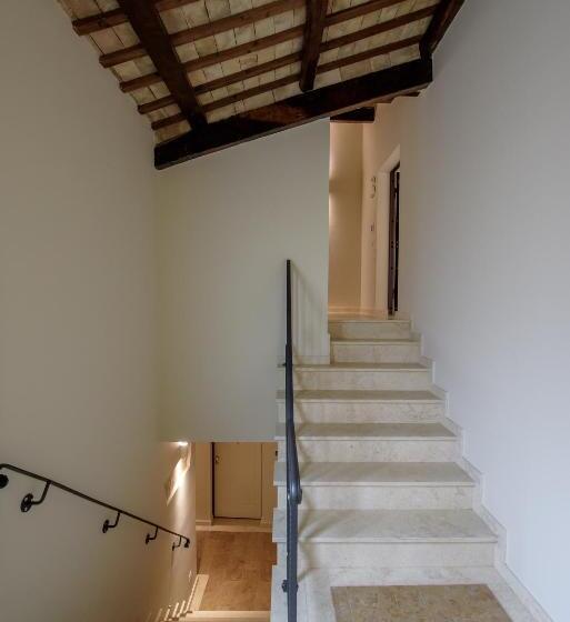 Marie Claire Apartments & Spa