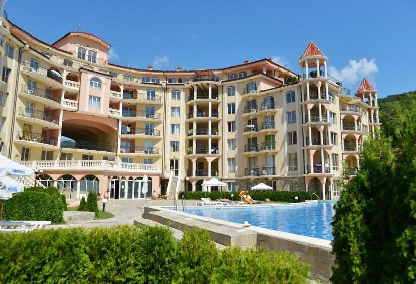 Menada Negresco Apartments