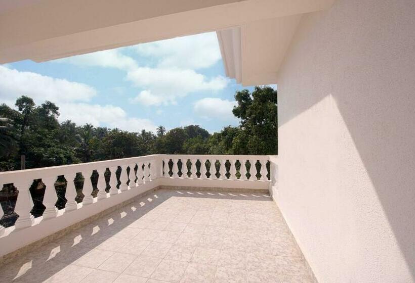 Resort Paloma De Goa