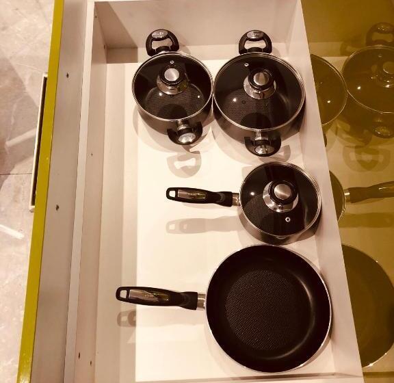 膳宿费 27a On Angus