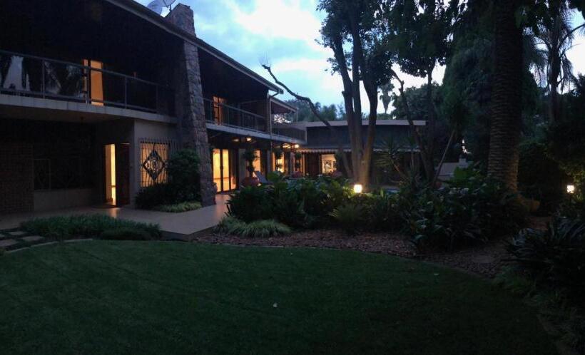 膳宿费 27a On Angus