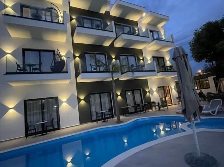 פנסיון Absolute