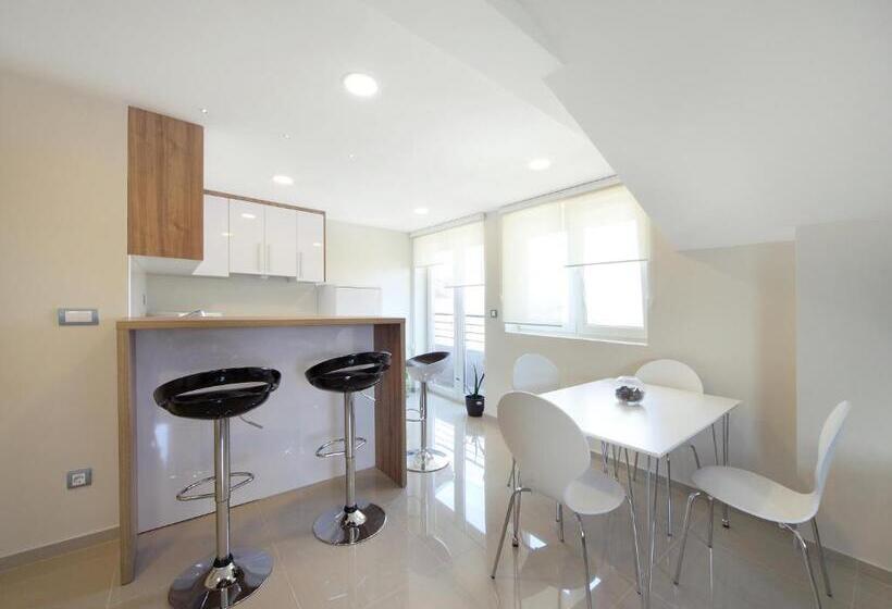 پانسیون Agent Lux Apartments