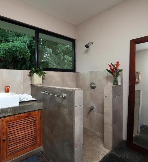 پانسیون Casa Frangipani