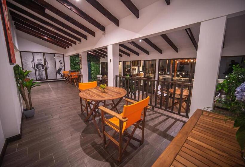 بنسيون Casa Vistas Del Conde