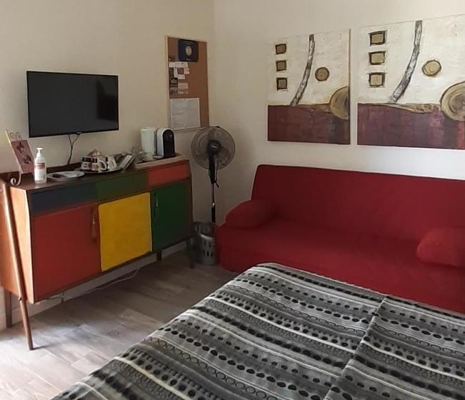 بنسيون Alice S Room By Casolare Isabella