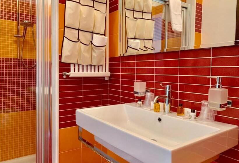 פנסיון Donnalucata Ospitalità Diffusa