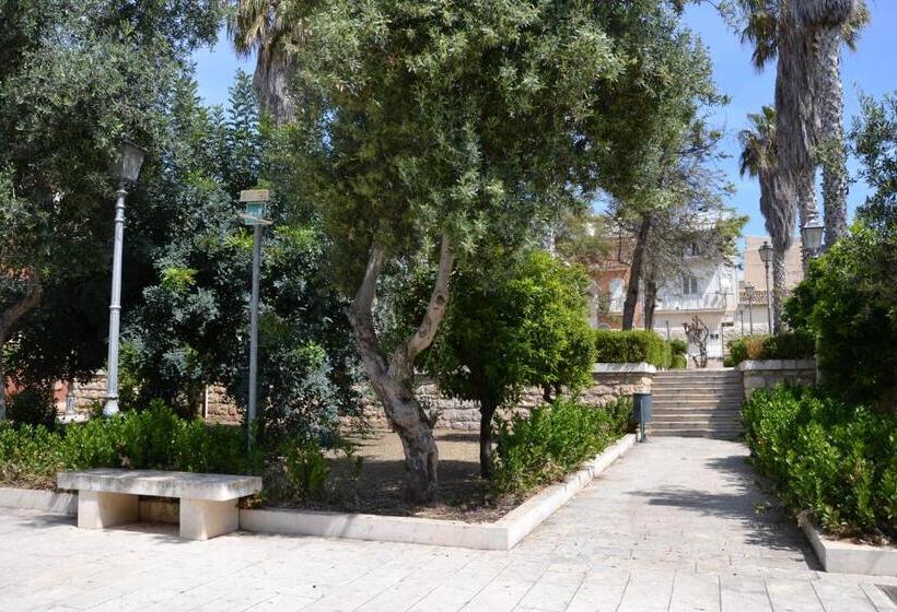 פנסיון Donnalucata Ospitalità Diffusa