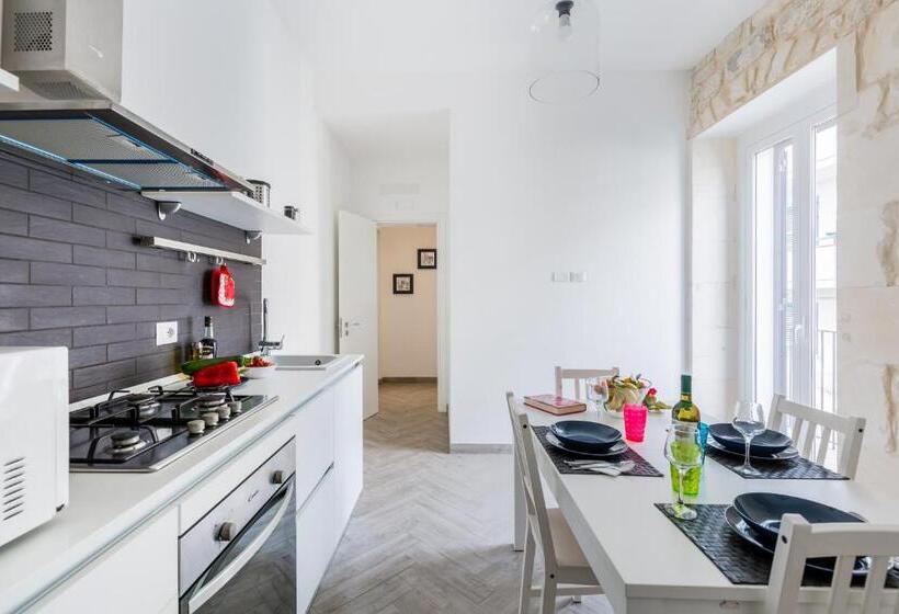 פנסיון Donnalucata Ospitalità Diffusa