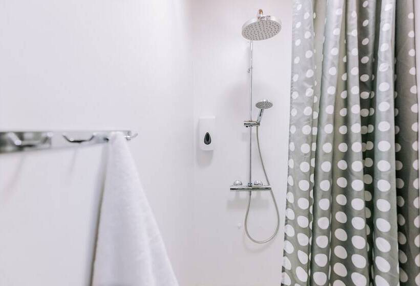 پانسیون Elda Guesthouse