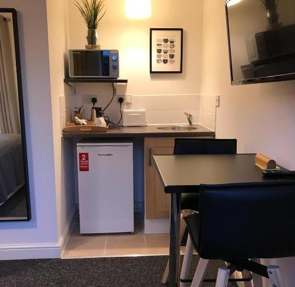 פנסיון Glaisdale Studios