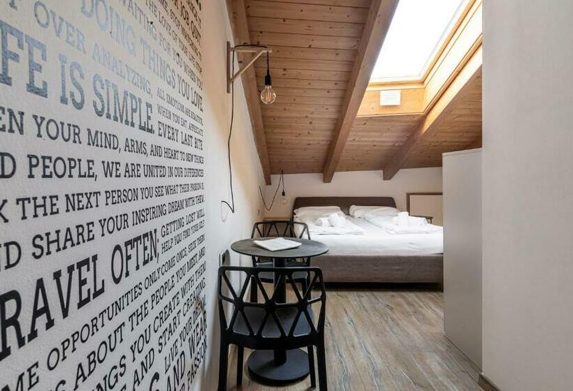 پانسیون Stay Cooper L Goethe Guesthouse