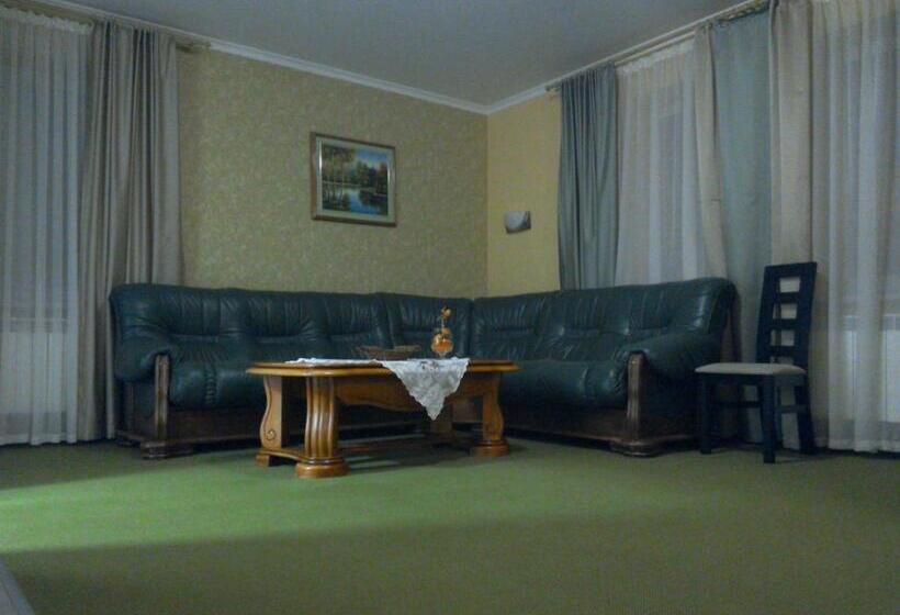 پانسیون Guest House At Lesya Ukrainka