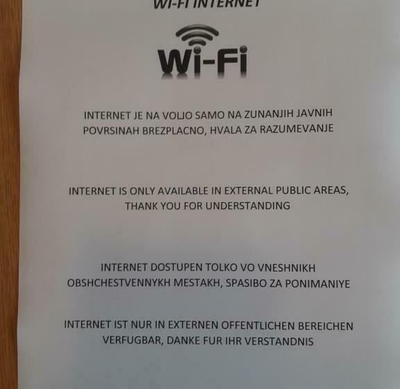 پانسیون Guest House Vila Luka