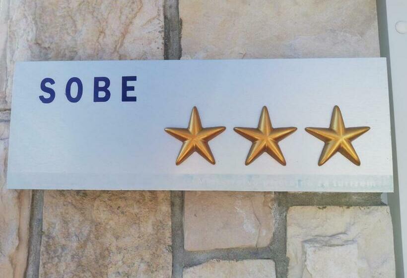 پانسیون Guest House Vila Luka