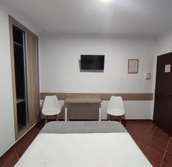 Пансион Hostal Los Mellizos