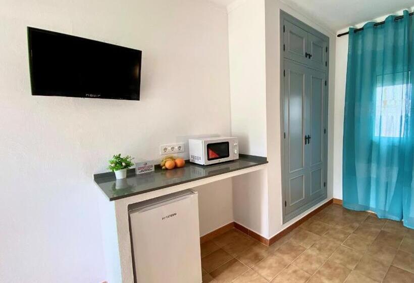 Пансион Hostal Los Mellizos