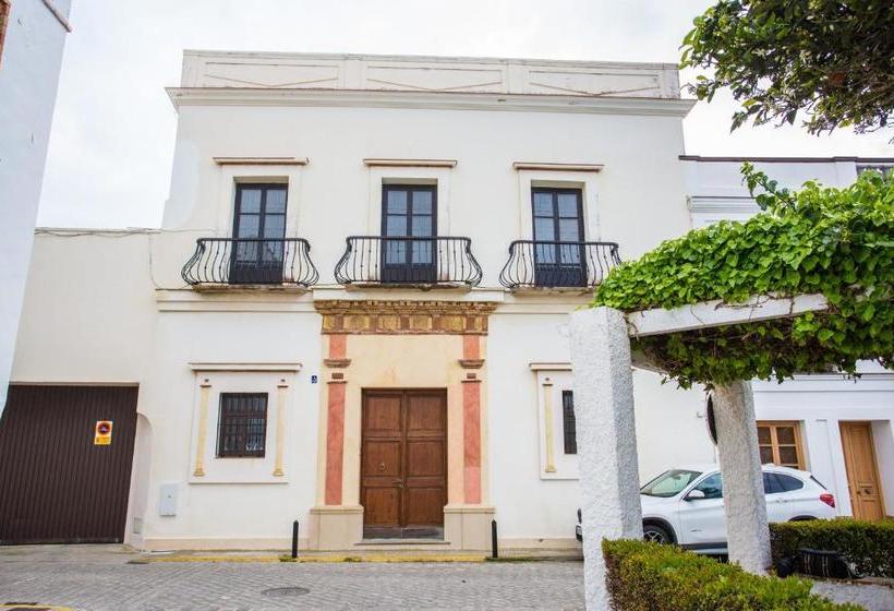 ペンション La Duquesa Guest House