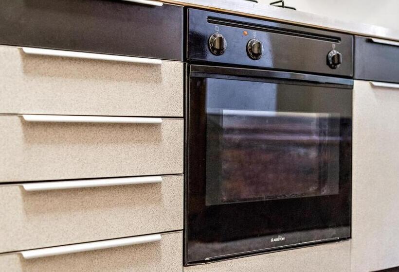 بنسيون Lia Apartment