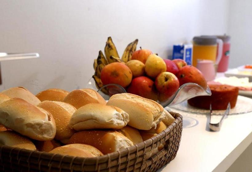 ペンション Pousada Dos Artistas Museu