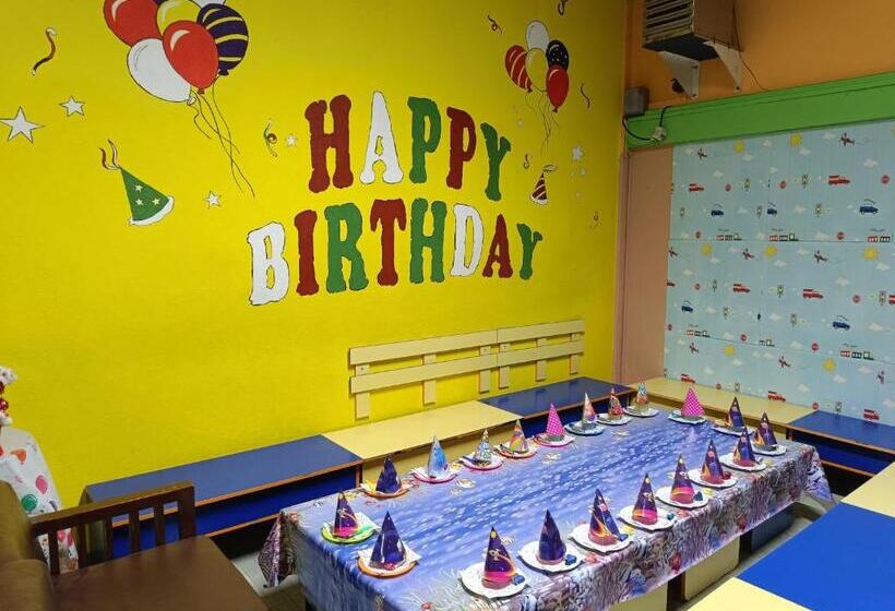 پانسیون Sunshine