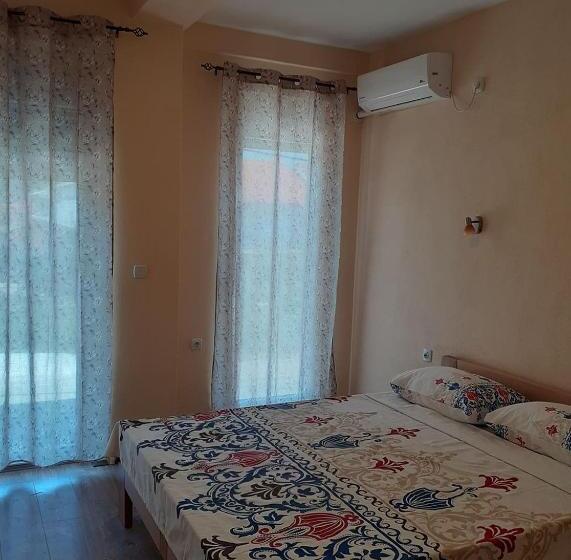 پانسیون Sunshine