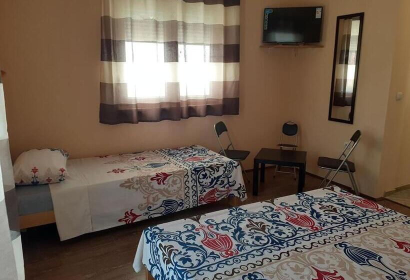 پانسیون Sunshine