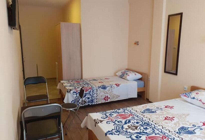 پانسیون Sunshine