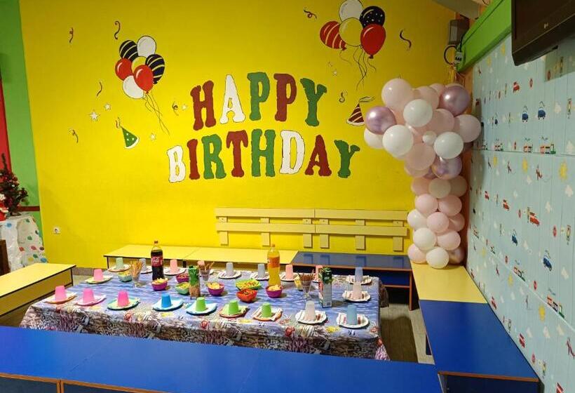 پانسیون Sunshine