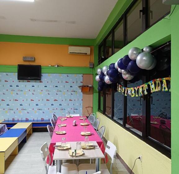 پانسیون Sunshine