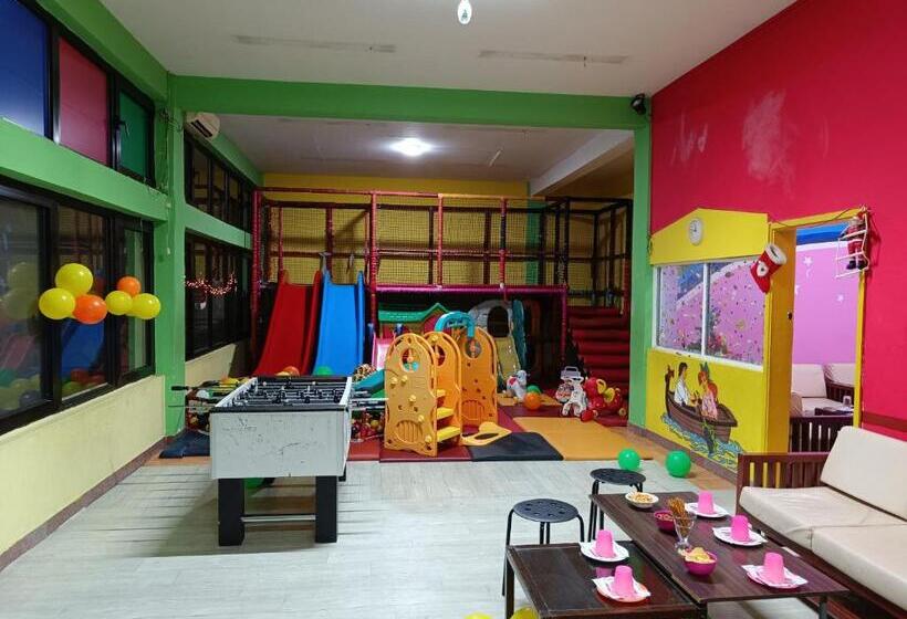 پانسیون Sunshine