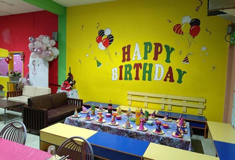 پانسیون Sunshine