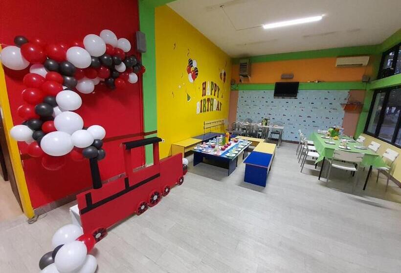 پانسیون Sunshine