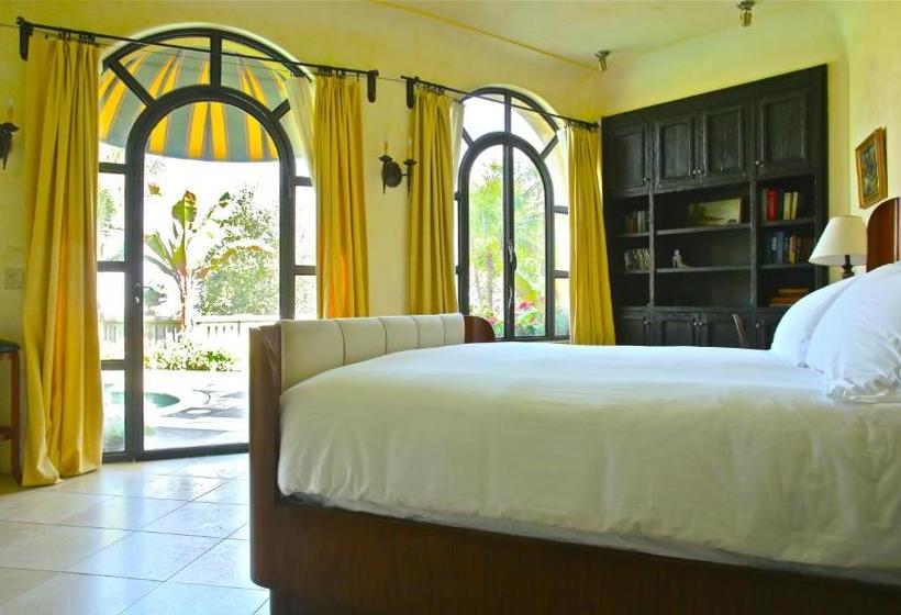 ペンション The Villa Sophia Guest House