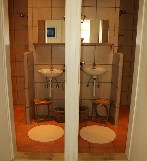 Пансион Villa Donkey Bnb