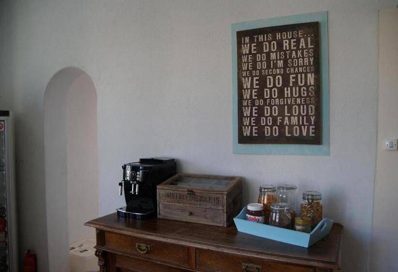 Пансион Villa Donkey Bnb