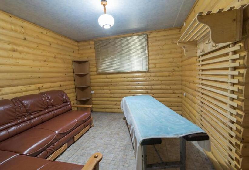 膳宿费 Villa Kameliya