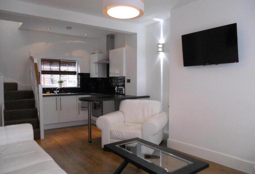 Пансион Yarm View Guest House And Cottages