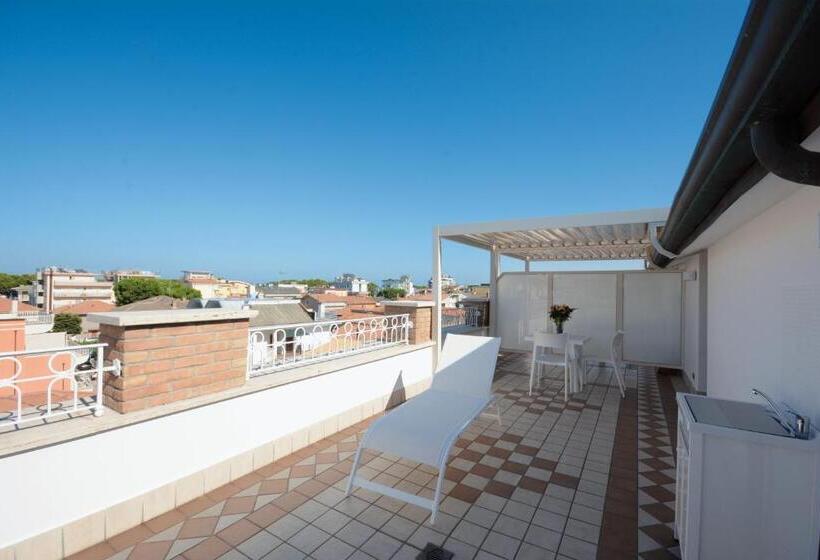 Residence Hotel Alba Palace