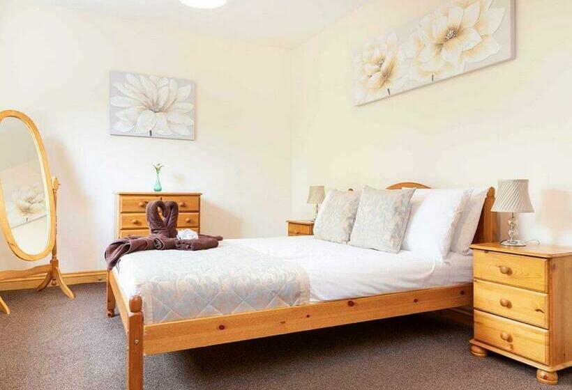 リゾートホテル Oakcliff Cottages