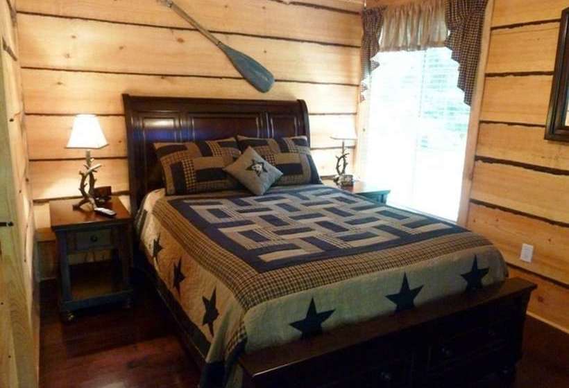A_pebble_beach_river_cabin