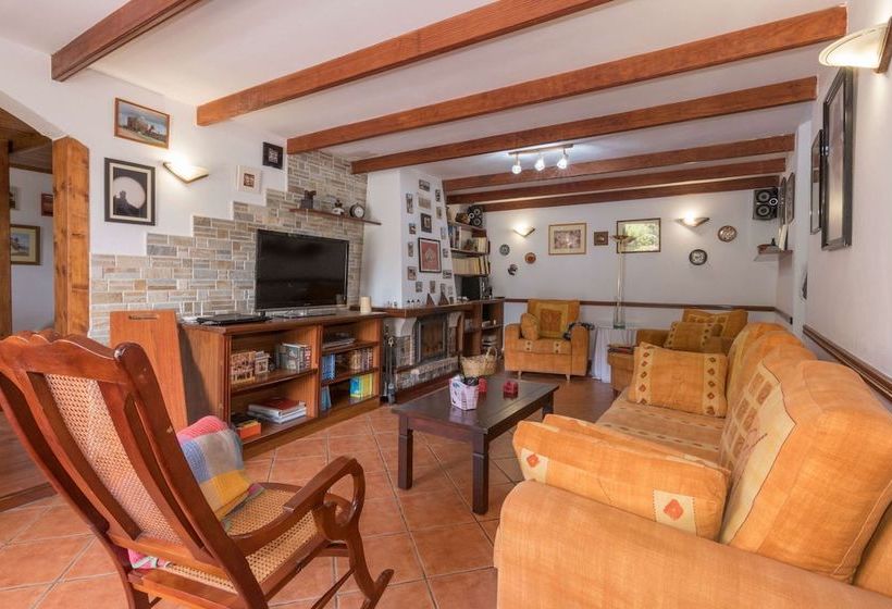 Casa Tradicional En Valleseco