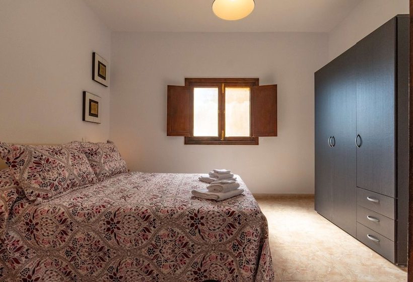 Casita De Campo Cerca De Risco Caído