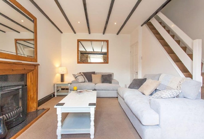 Harbour View Cottage