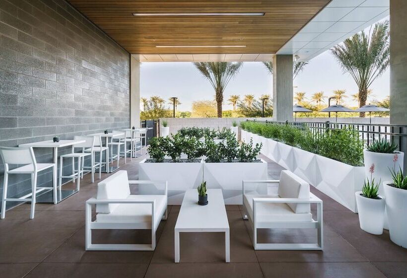 Ac Hotel By Marriott Scottsdale North