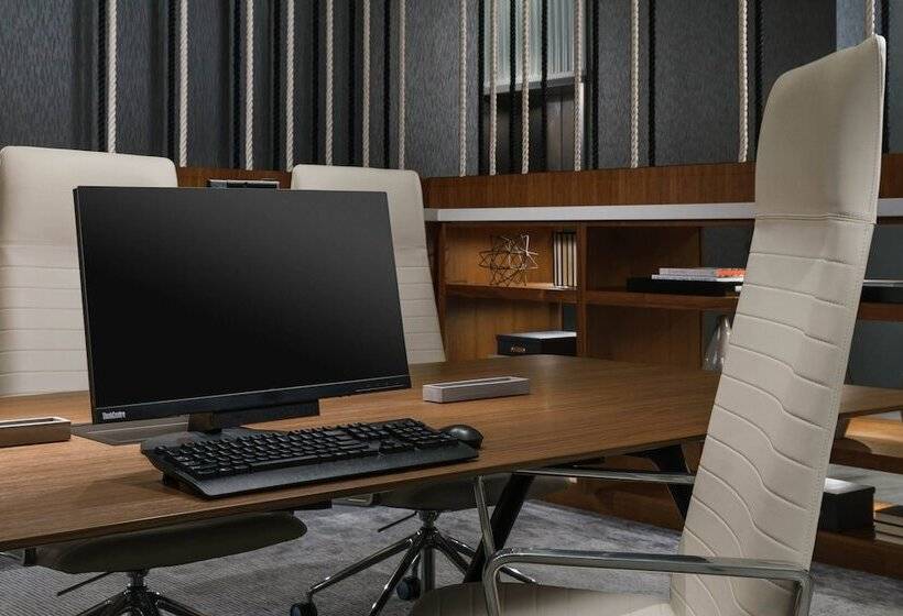 Ac Hotel By Marriott Scottsdale North