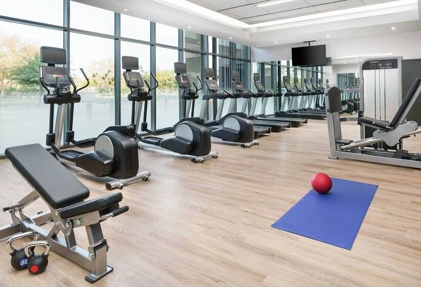 Ac Hotel By Marriott Scottsdale North